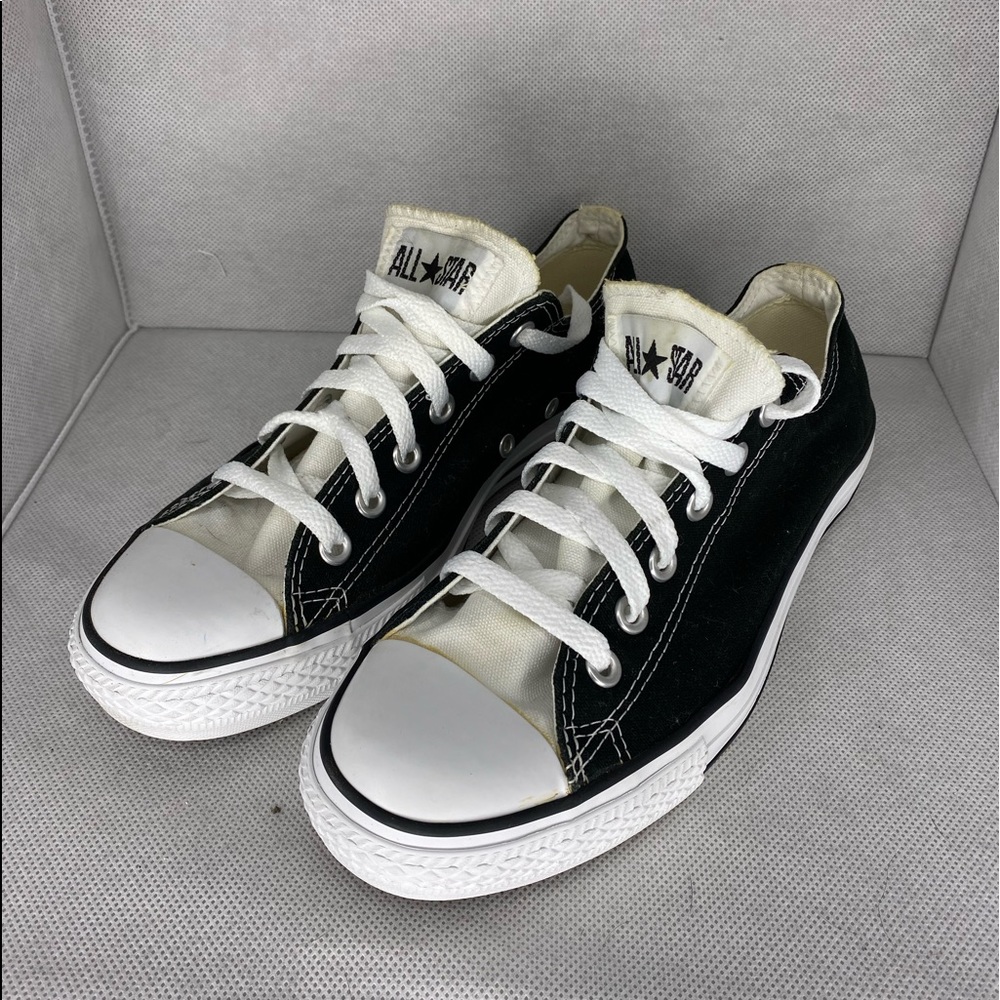 Converse All Stars black, off white, women’s  8.5